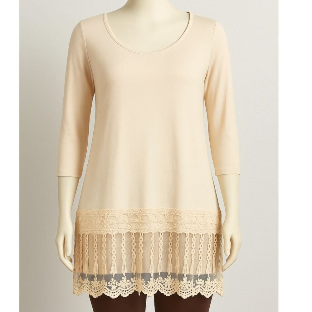 Southern Grace tan Knit Tunic Dress with Lace Hem – Size Small